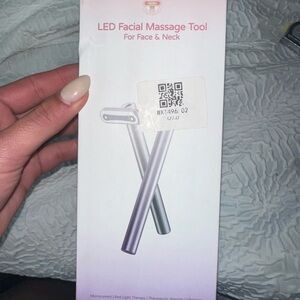LED Red light facial massage tool